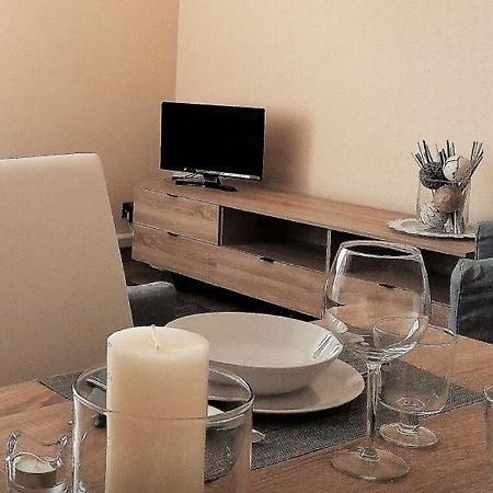 Lovely, Charming And Quiet Apartment In The Centre Air Conditioned And Free Private Garage 코모 외부 사진