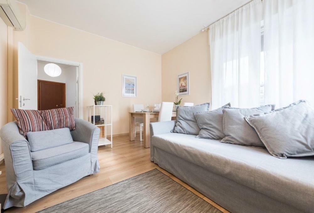 Lovely, Charming And Quiet Apartment In The Centre Air Conditioned And Free Private Garage 코모 외부 사진
